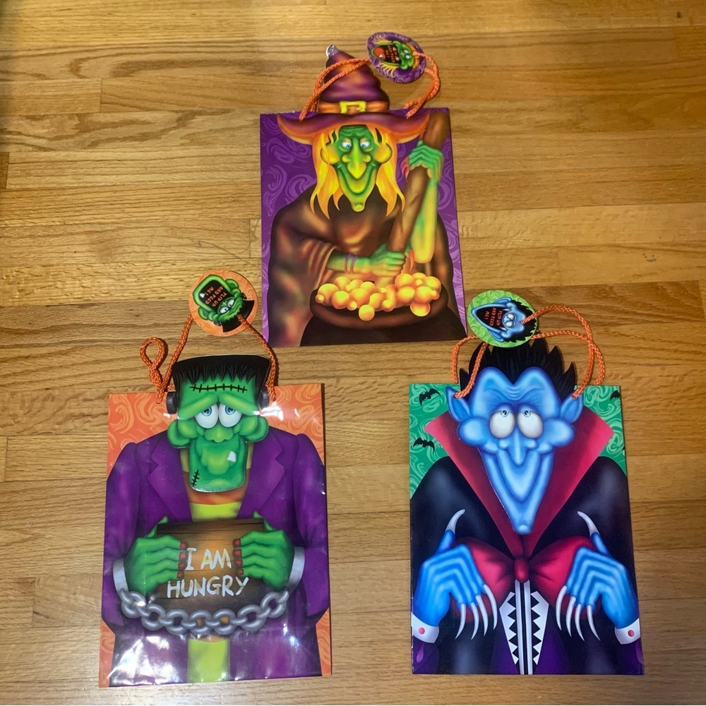 Four Star Die Cut Halloween Paper Trick or Treat Bags Witch Frankenstein Dracula